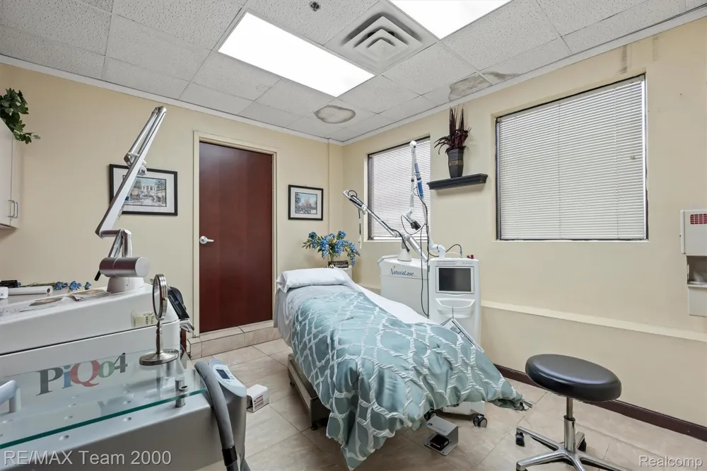 13530 Michigan Avenue #400 Dearborn City, MI 48126