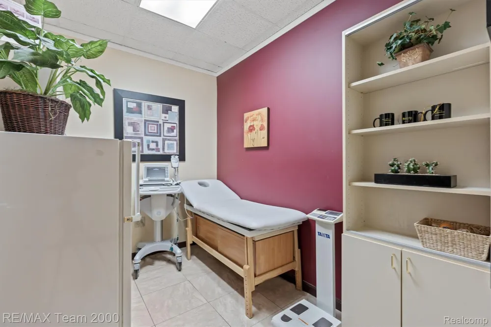 13530 Michigan Avenue #400 Dearborn City, MI 48126