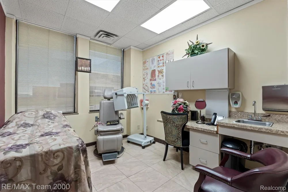 13530 Michigan Avenue #400 Dearborn City, MI 48126