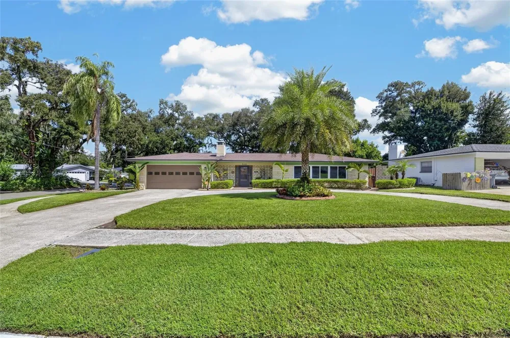 506 S LARRY CIRCLE Brandon, FL 33511