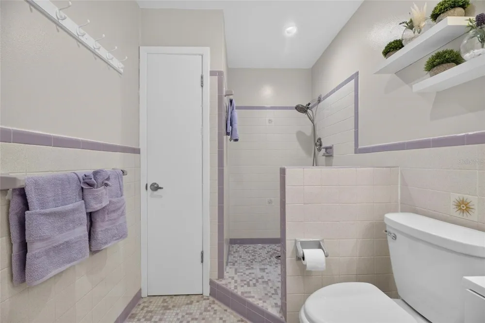 506 S LARRY CIRCLE Brandon, FL 33511