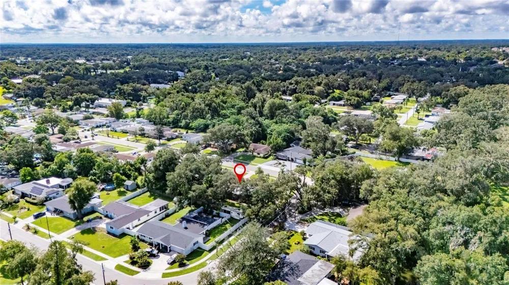 506 S LARRY CIRCLE Brandon, FL 33511
