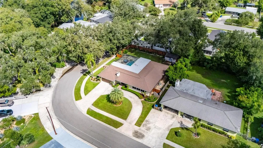 506 S LARRY CIRCLE Brandon, FL 33511