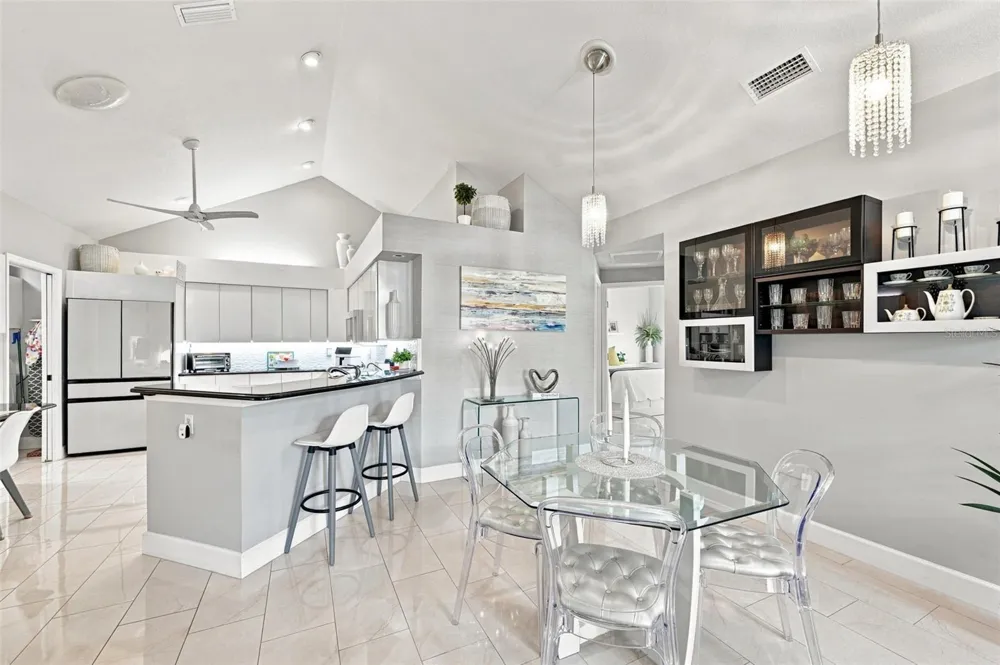 1131 GOLFVIEW WOODS DRIVE Ruskin, FL 33573