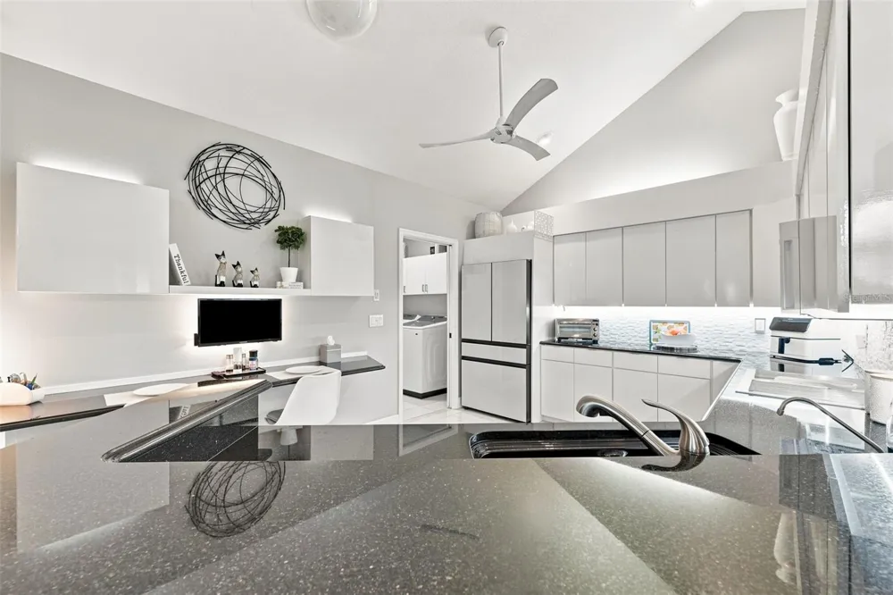 1131 GOLFVIEW WOODS DRIVE Ruskin, FL 33573