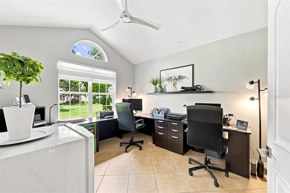 1131 GOLFVIEW WOODS DRIVE Ruskin, FL 33573