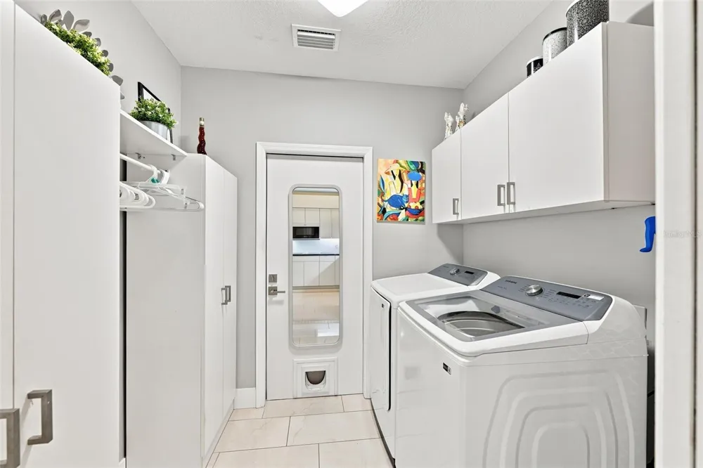 1131 GOLFVIEW WOODS DRIVE Ruskin, FL 33573