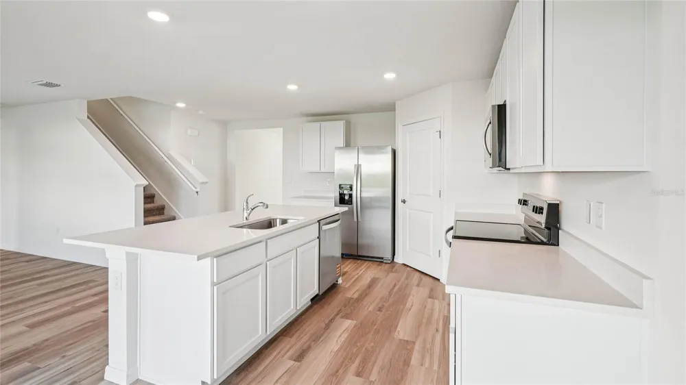 8963 SW 46TH AVENUE ocala, FL 34476