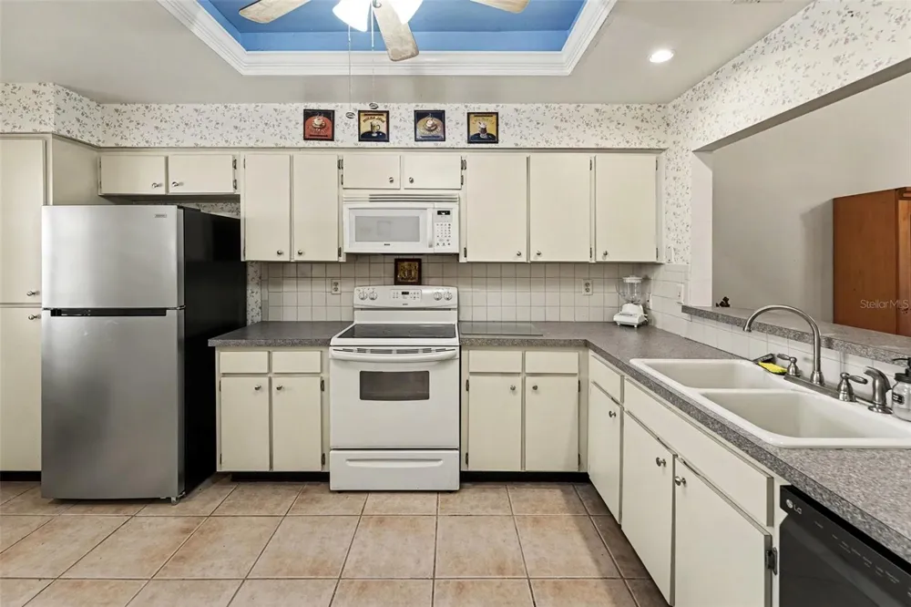 3671 IMPERIAL RIDGE PARKWAY Palm Harbor, FL 34684