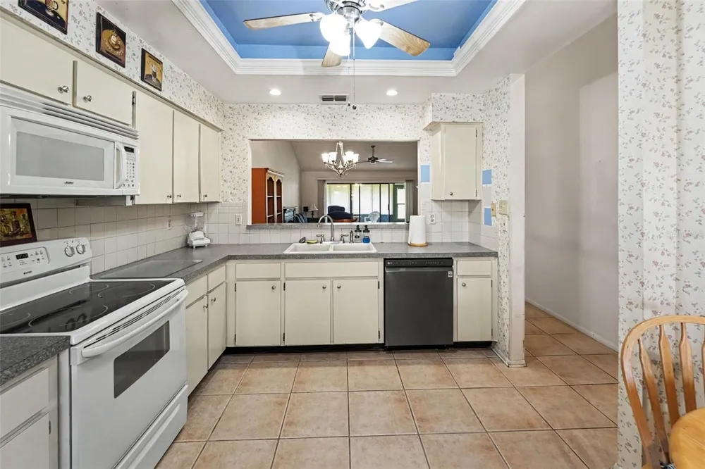 3671 IMPERIAL RIDGE PARKWAY Palm Harbor, FL 34684