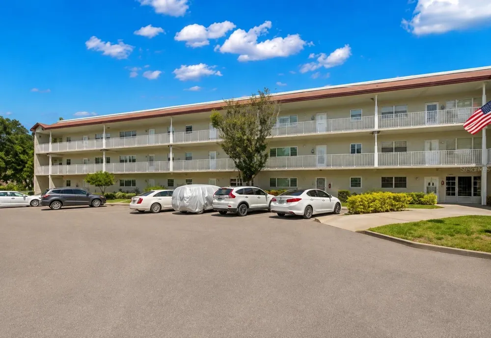 2260 COSTA RICAN DRIVE #26 Clearwater, FL 33763