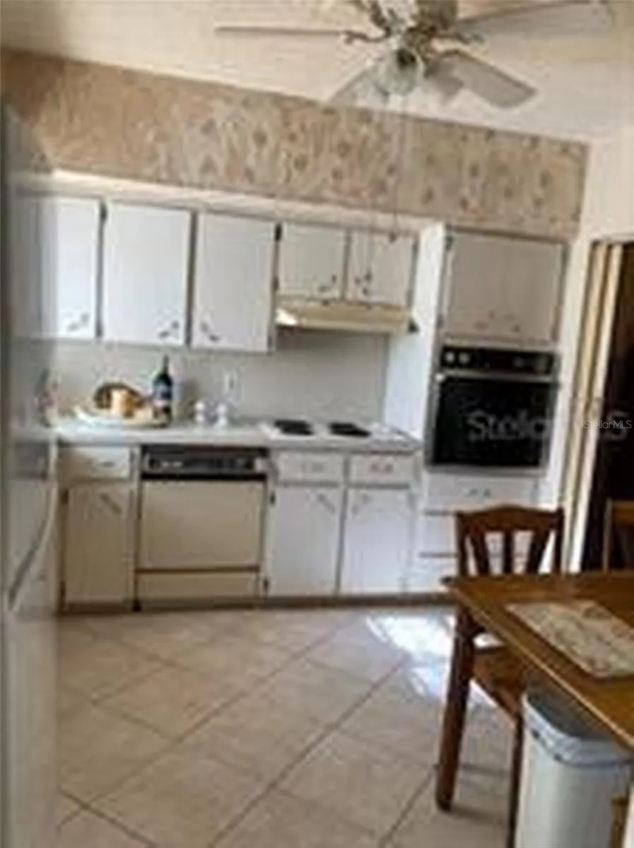2260 COSTA RICAN DRIVE #26 Clearwater, FL 33763