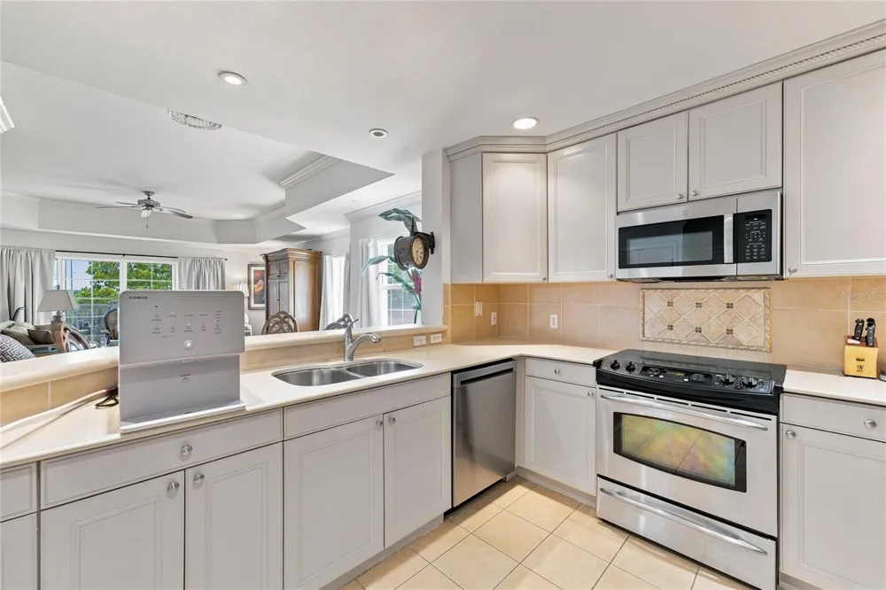 7600 CABANA COURT #304 Kissimmee, FL 34747