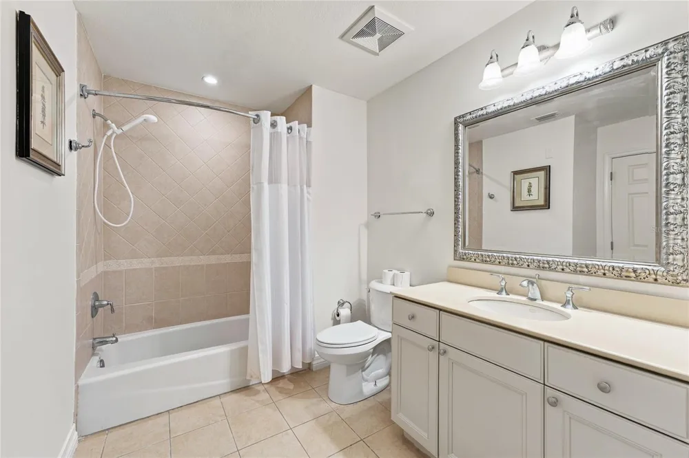 7600 CABANA COURT #304 Kissimmee, FL 34747