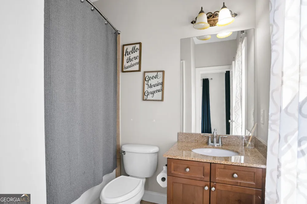 17 Snap Dragon LN Dallas, GA 30132