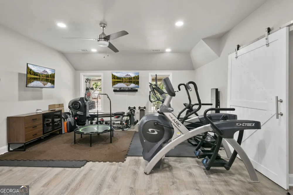 17 Snap Dragon LN Dallas, GA 30132