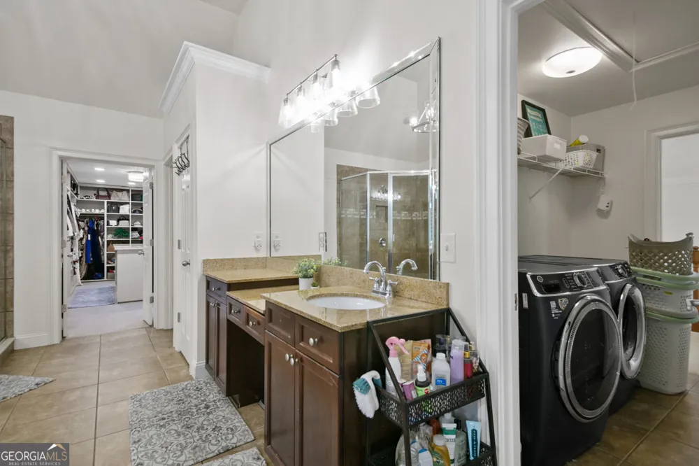 17 Snap Dragon LN Dallas, GA 30132