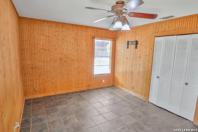 1204 LAKESIDE DR W Canyon Lake, TX 78133