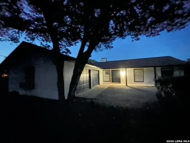 1204 LAKESIDE DR W Canyon Lake, TX 78133