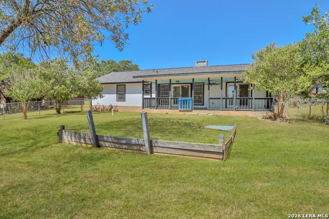 1204 LAKESIDE DR W Canyon Lake, TX 78133
