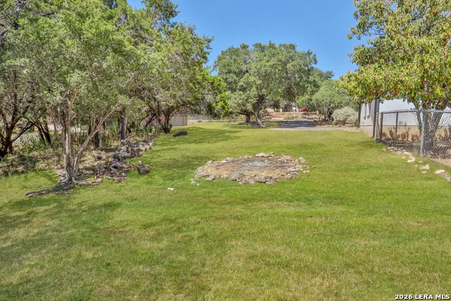 1204 LAKESIDE DR W Canyon Lake, TX 78133