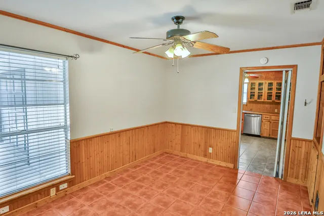 1204 LAKESIDE DR W Canyon Lake, TX 78133