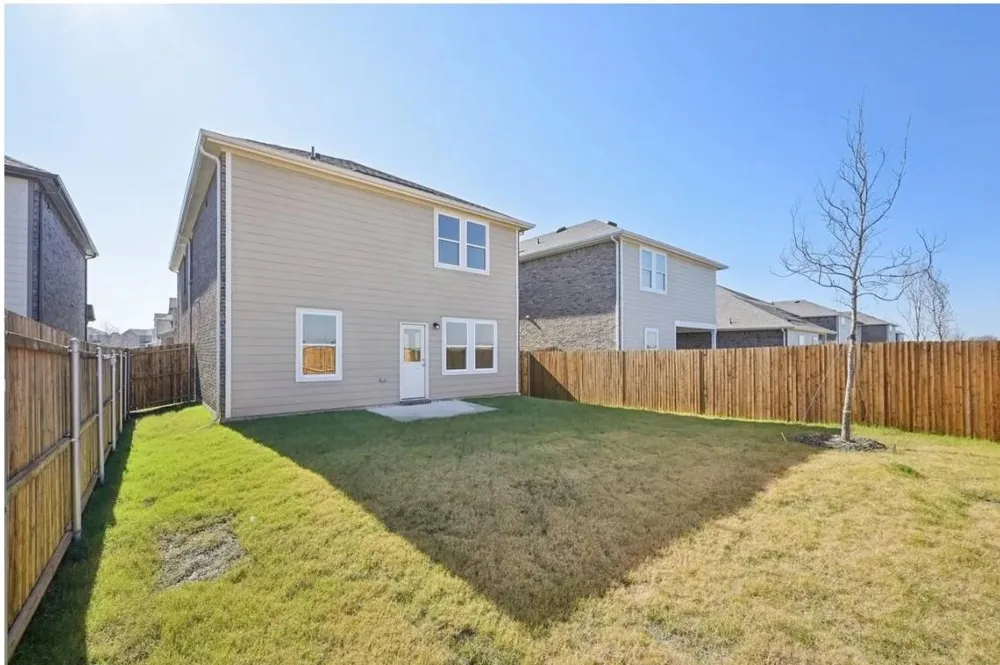 2013 Meadow Park Drive Melissa, TX 75454