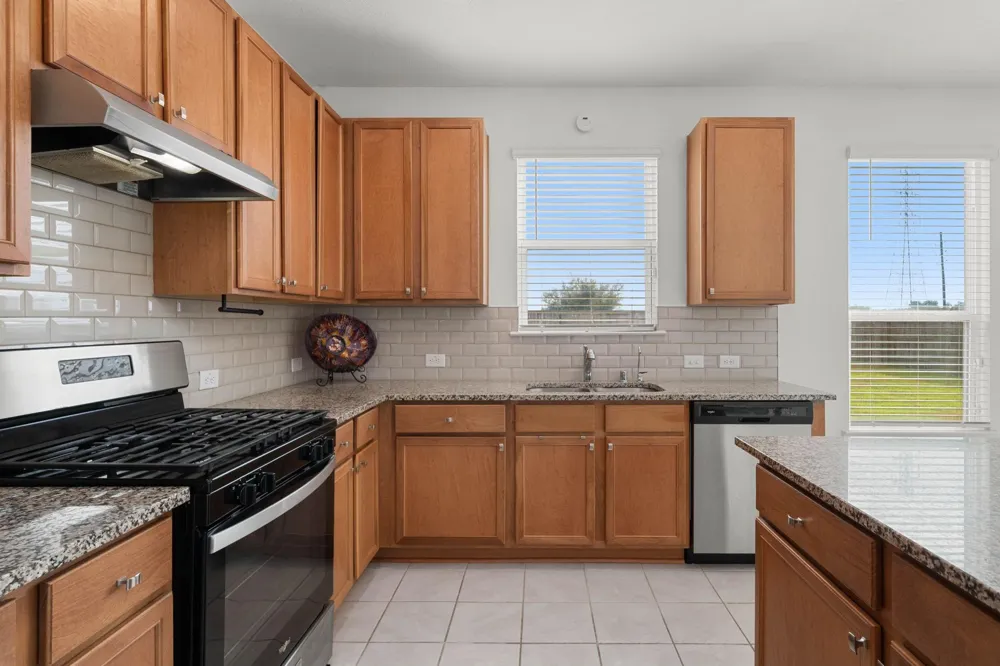 6739 Waterbuck Trace Richmond, TX 77406