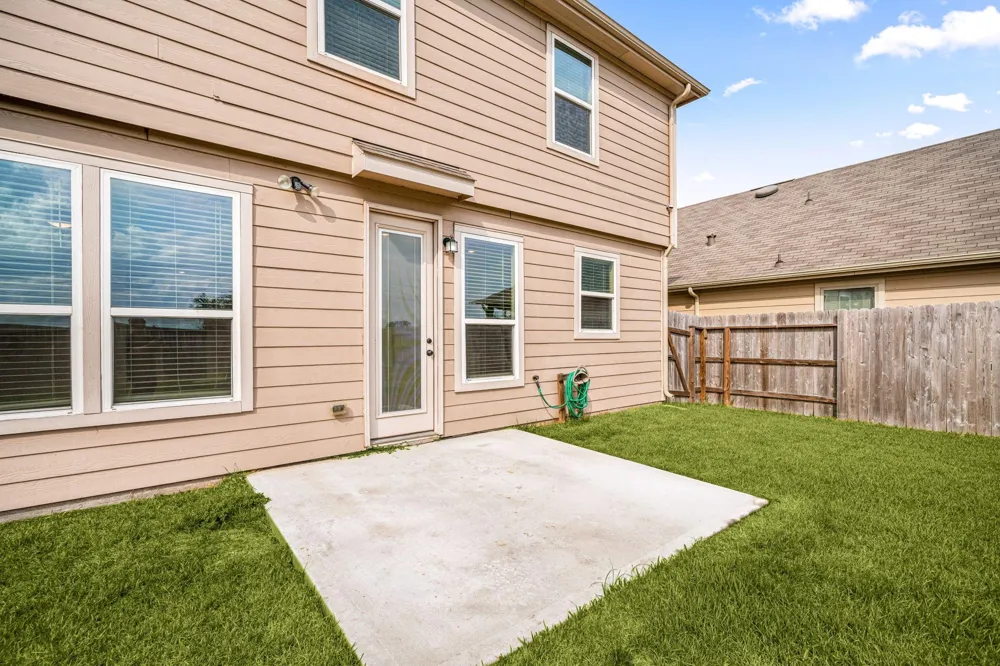 6739 Waterbuck Trace Richmond, TX 77406
