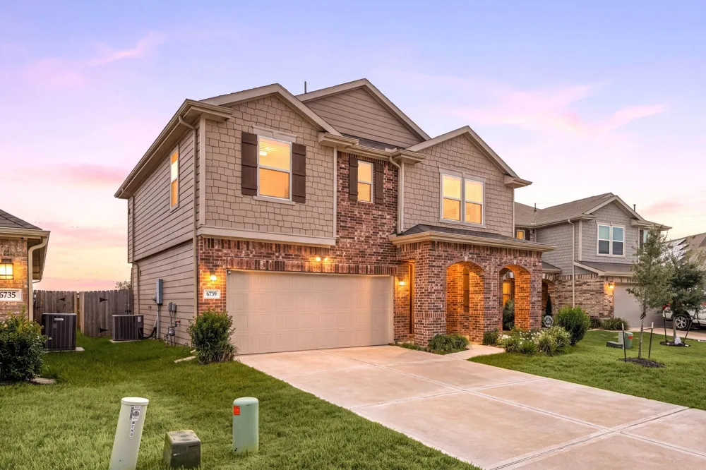 6739 Waterbuck Trace Richmond, TX 77406