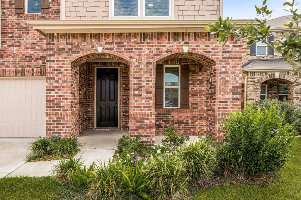 6739 Waterbuck Trace Richmond, TX 77406