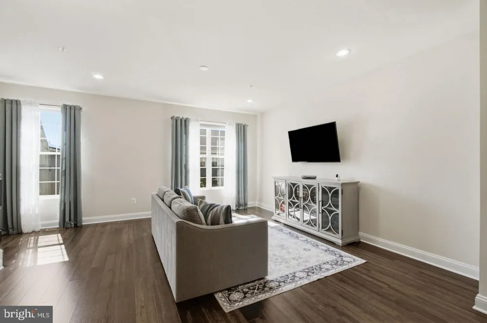 5066 JUDICIAL WAY Frederick, MD 21703