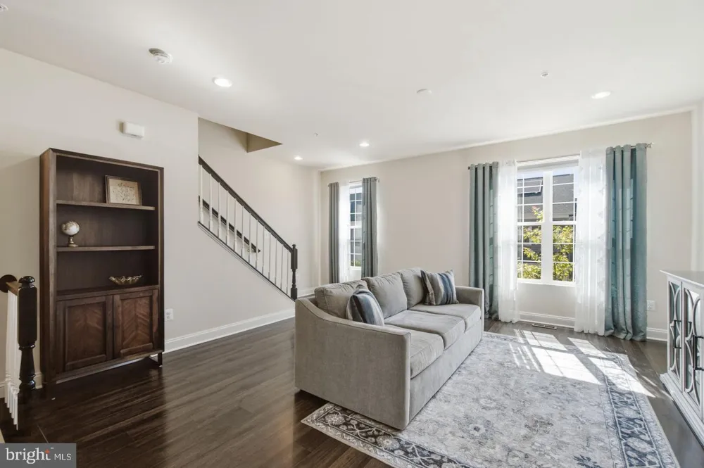 5066 JUDICIAL WAY Frederick, MD 21703