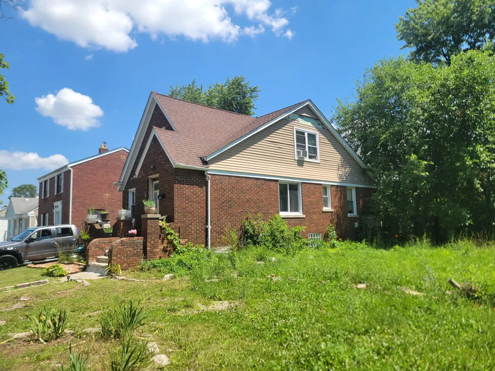 18690 Algonac Street Detroit, MI 48234