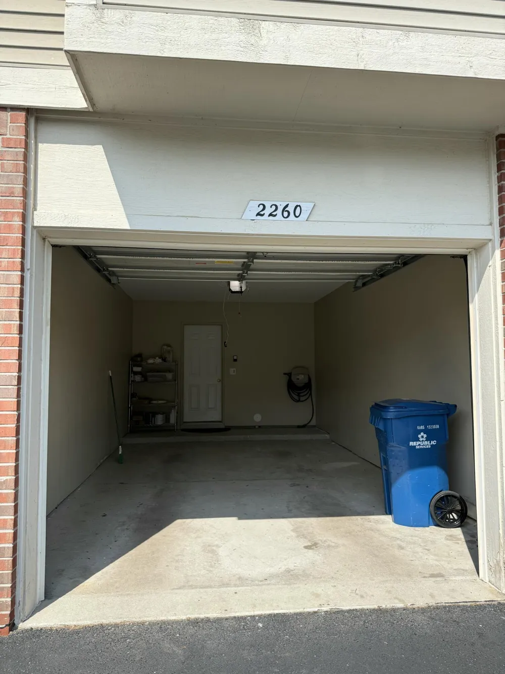 2260 Leighton Drive #68 Shelby, MI 48317