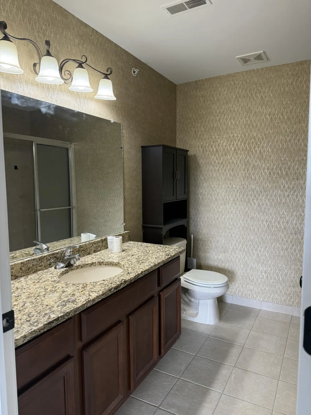 2260 Leighton Drive #68 Shelby, MI 48317