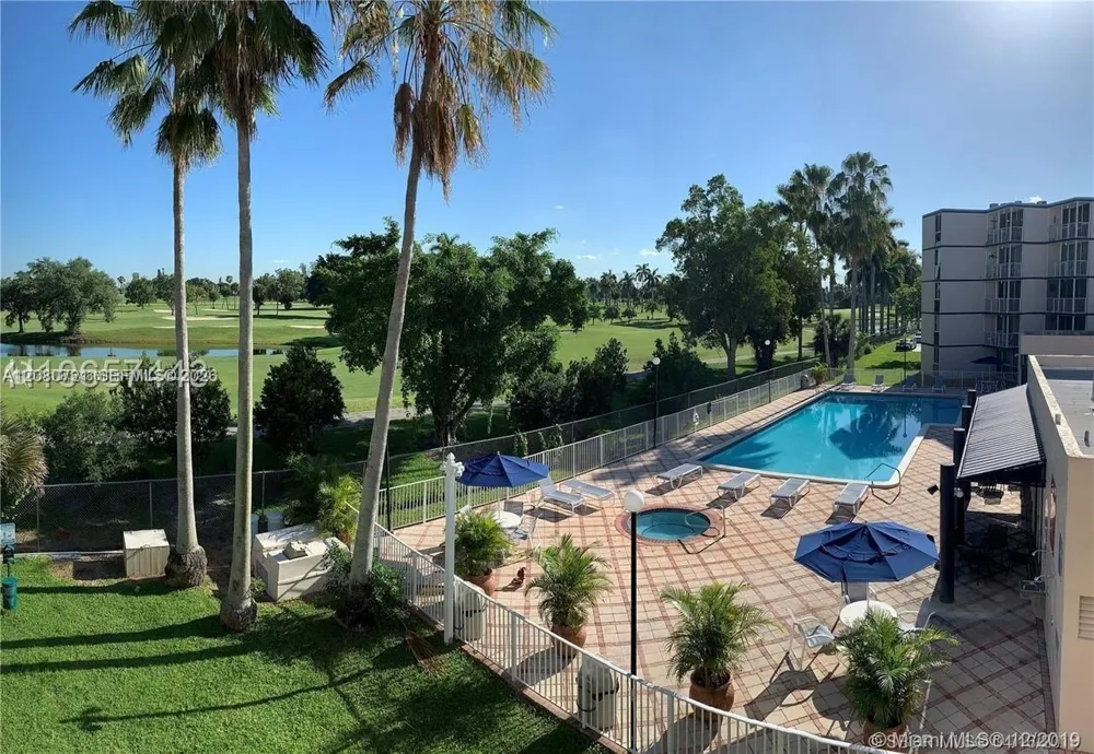 6955 NW 186th St #F205 Hialeah, FL 33015