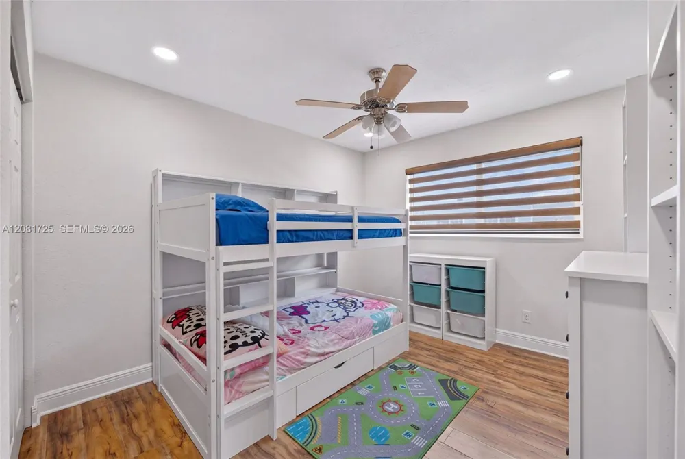 6965 W 2nd Way Hialeah, FL 33014