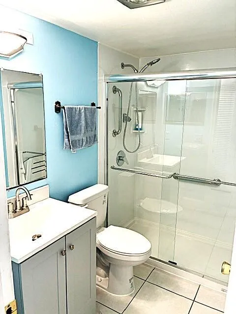 110 MARKHAM F #110 Deerfield Beach, FL 33442