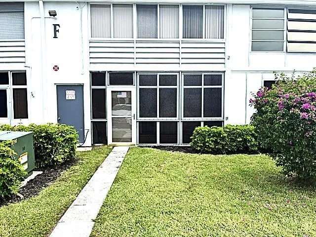 110 MARKHAM F #110 Deerfield Beach, FL 33442
