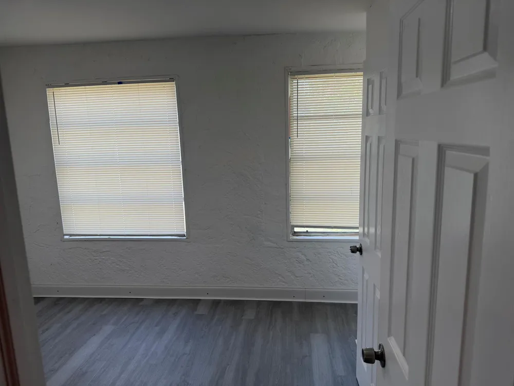 326 14th Street Fort Pierce, FL 34950