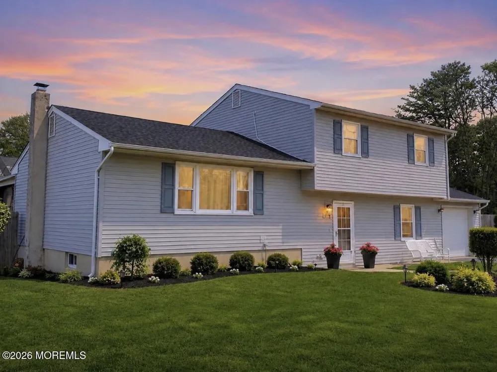 1532 8th Avenue Toms River, NJ 08757