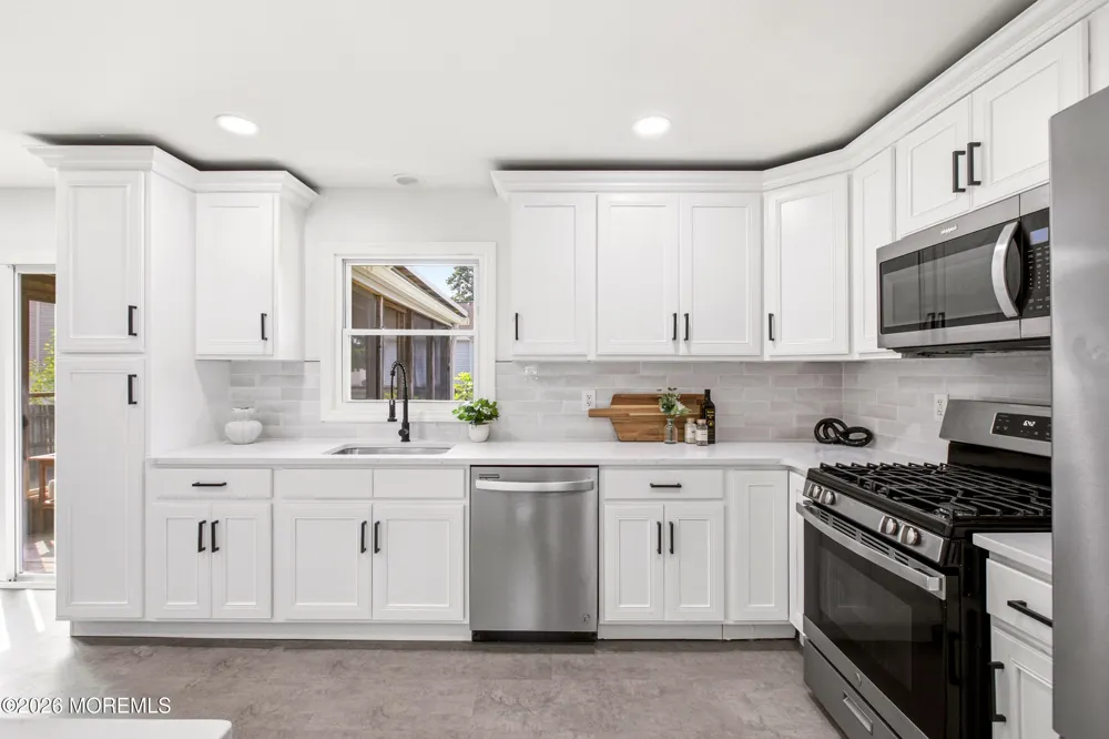 1532 8th Avenue Toms River, NJ 08757
