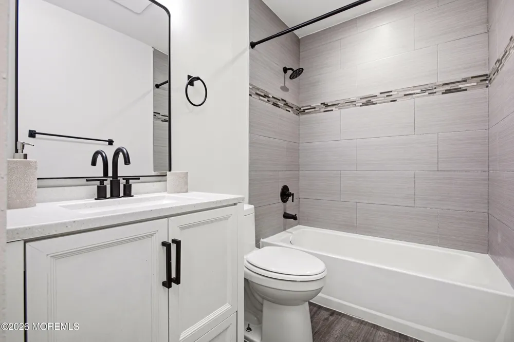 1532 8th Avenue Toms River, NJ 08757