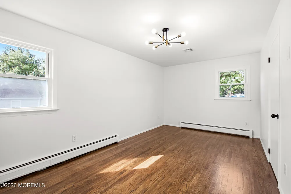 1532 8th Avenue Toms River, NJ 08757