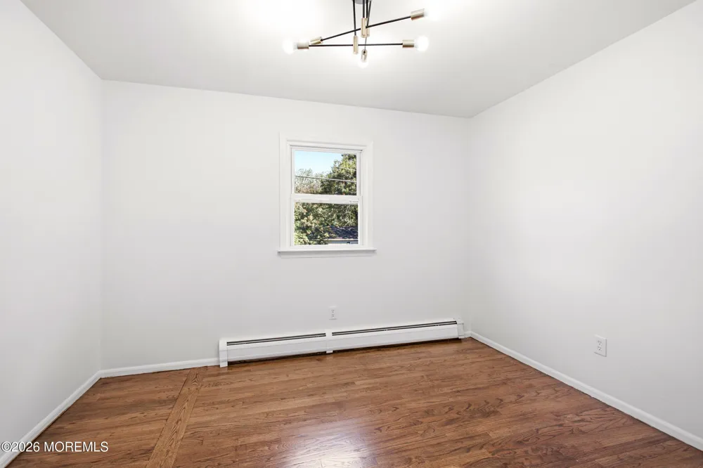 1532 8th Avenue Toms River, NJ 08757