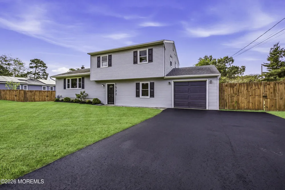 1532 8th Avenue Toms River, NJ 08757