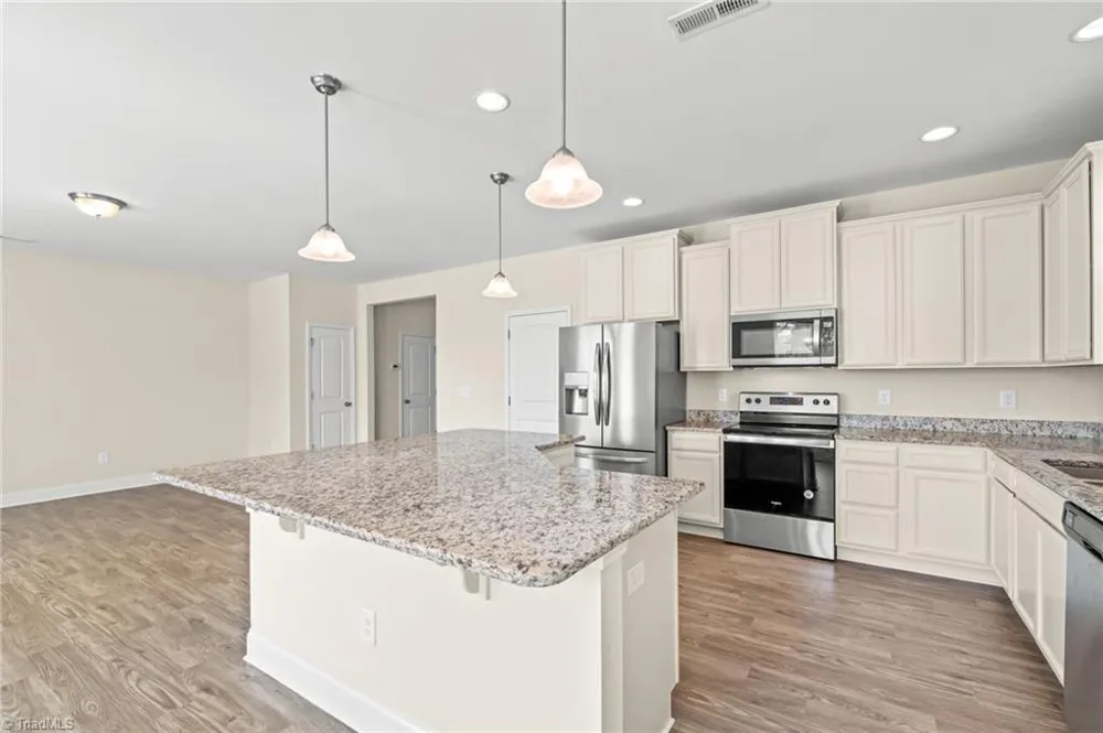 231 Unity Point Lane Kernersville, NC 27284