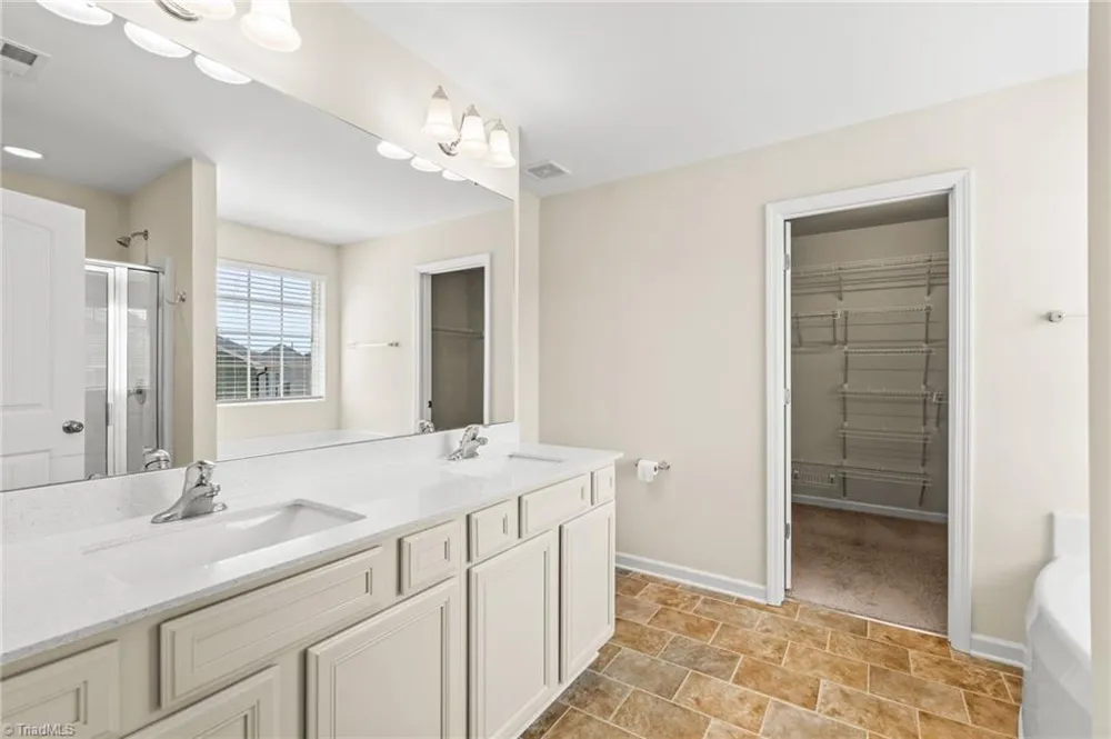 231 Unity Point Lane Kernersville, NC 27284