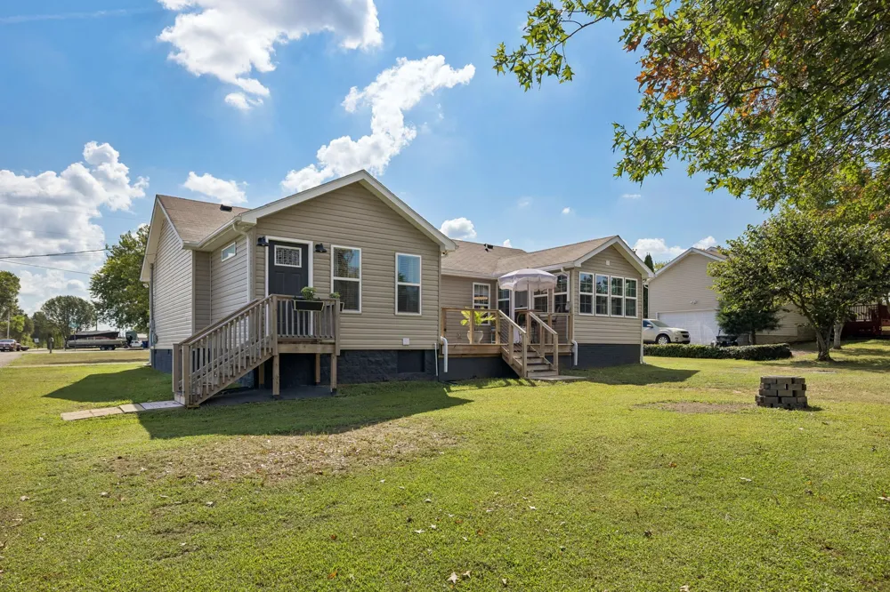 2342 Feedmill Rd Chapel Hill, TN 37034